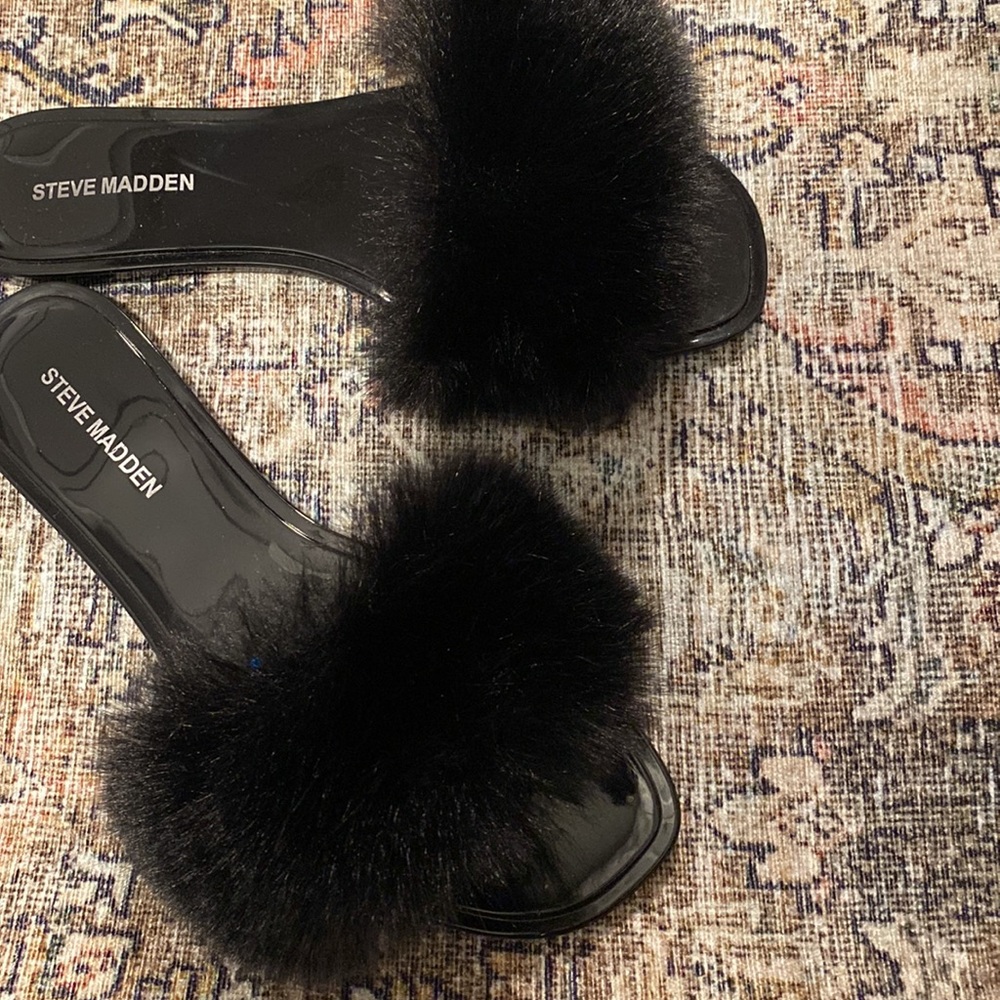 FUR SLIDES - Picture 2 of 3